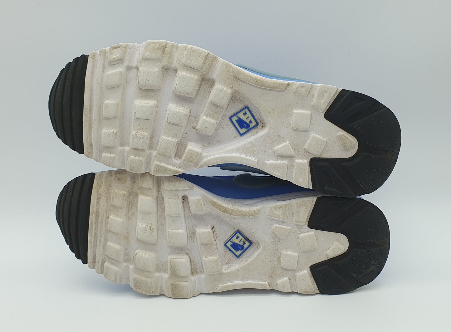 2015 WMNS Nike Air Classic BW Ultra Racer UK 7 / EUR 41
