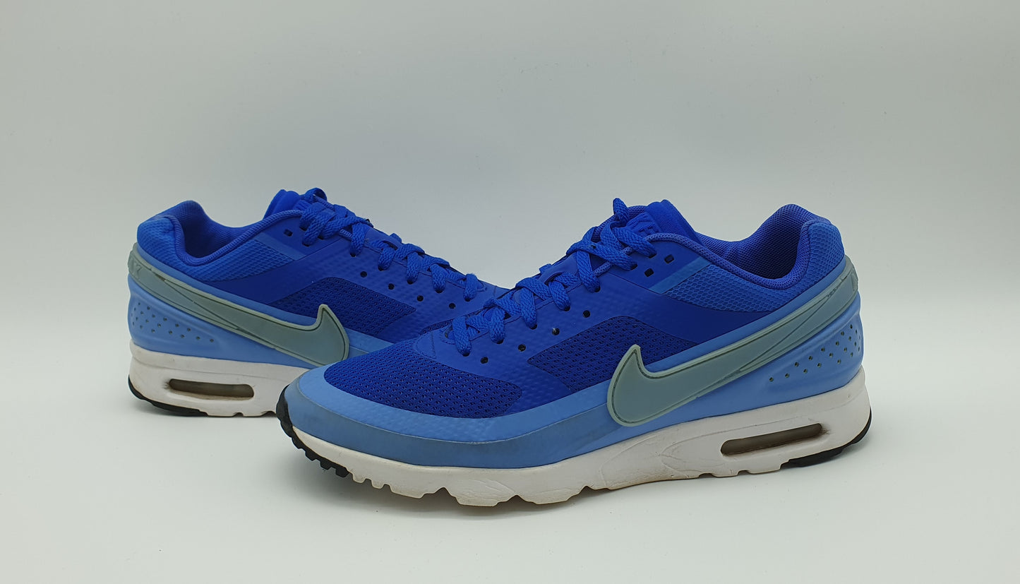 2015 WMNS Nike Air Classic BW Ultra Racer Gr. UK 7 / EUR 41