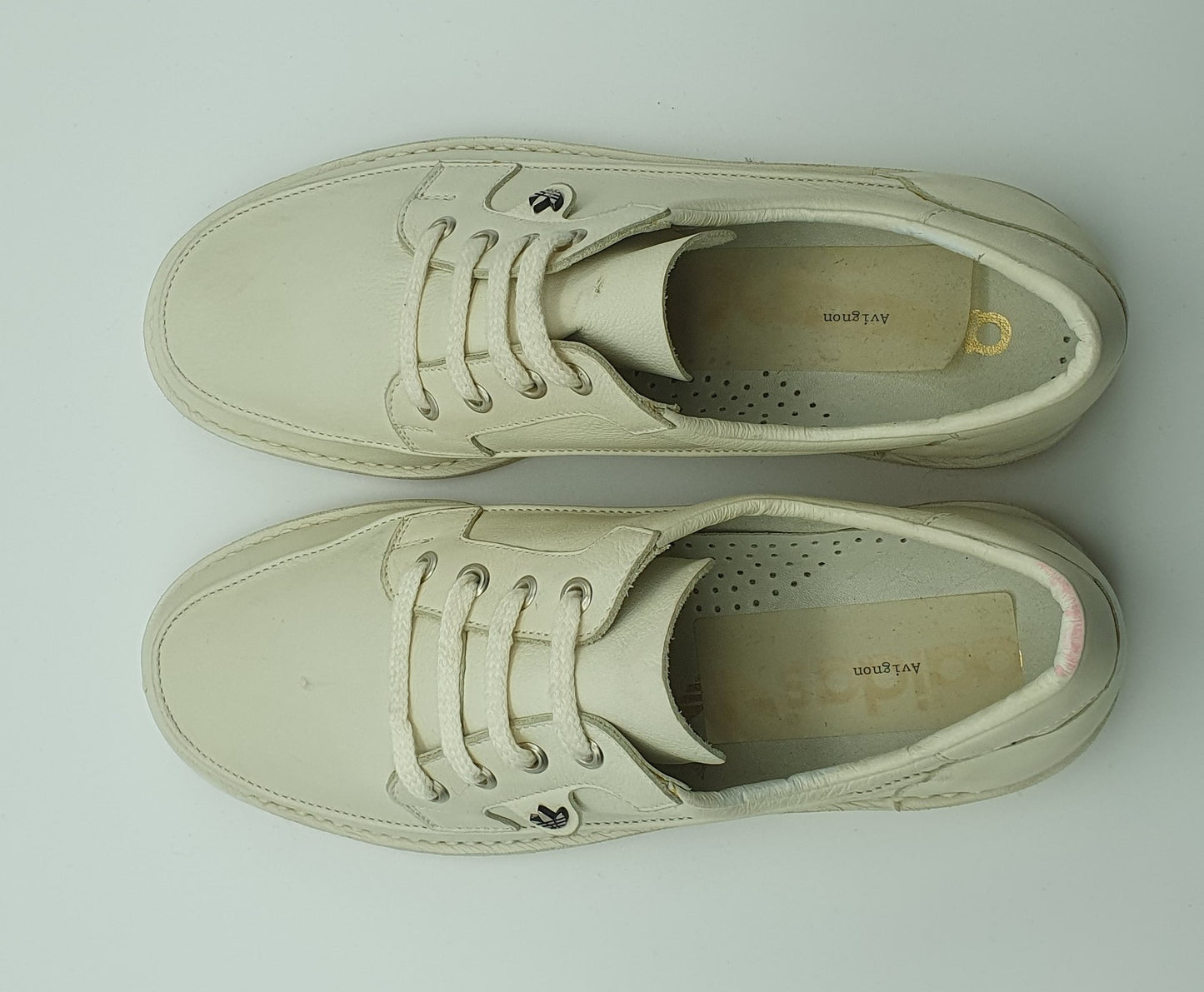 *NEU* Vintage 1980er Adidas Avignon Freizeit Kollektion UK 8,5 / EUR 42 2/3