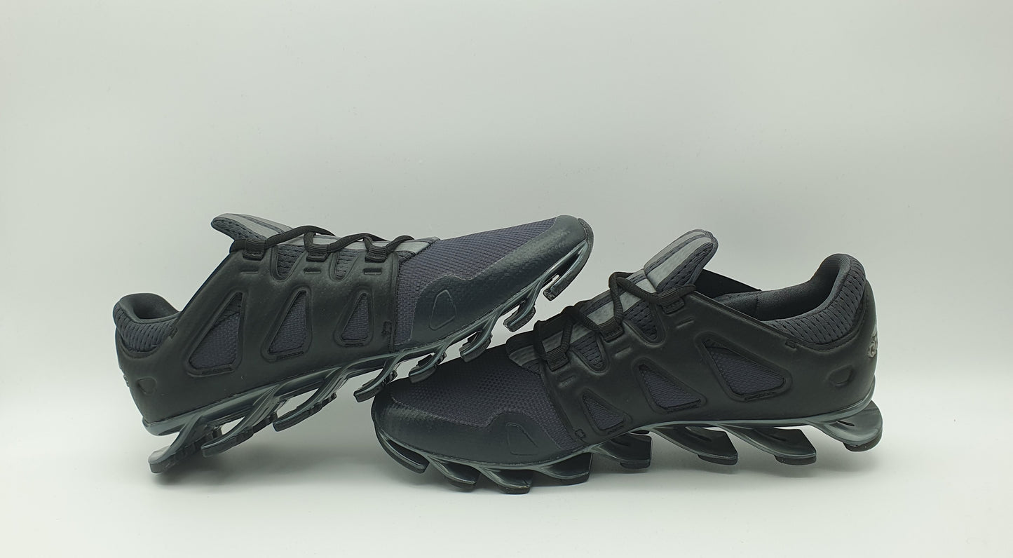 *LIKE NEW* 2015 Adidas Springblade black UK 10 / EUR 44 2/3