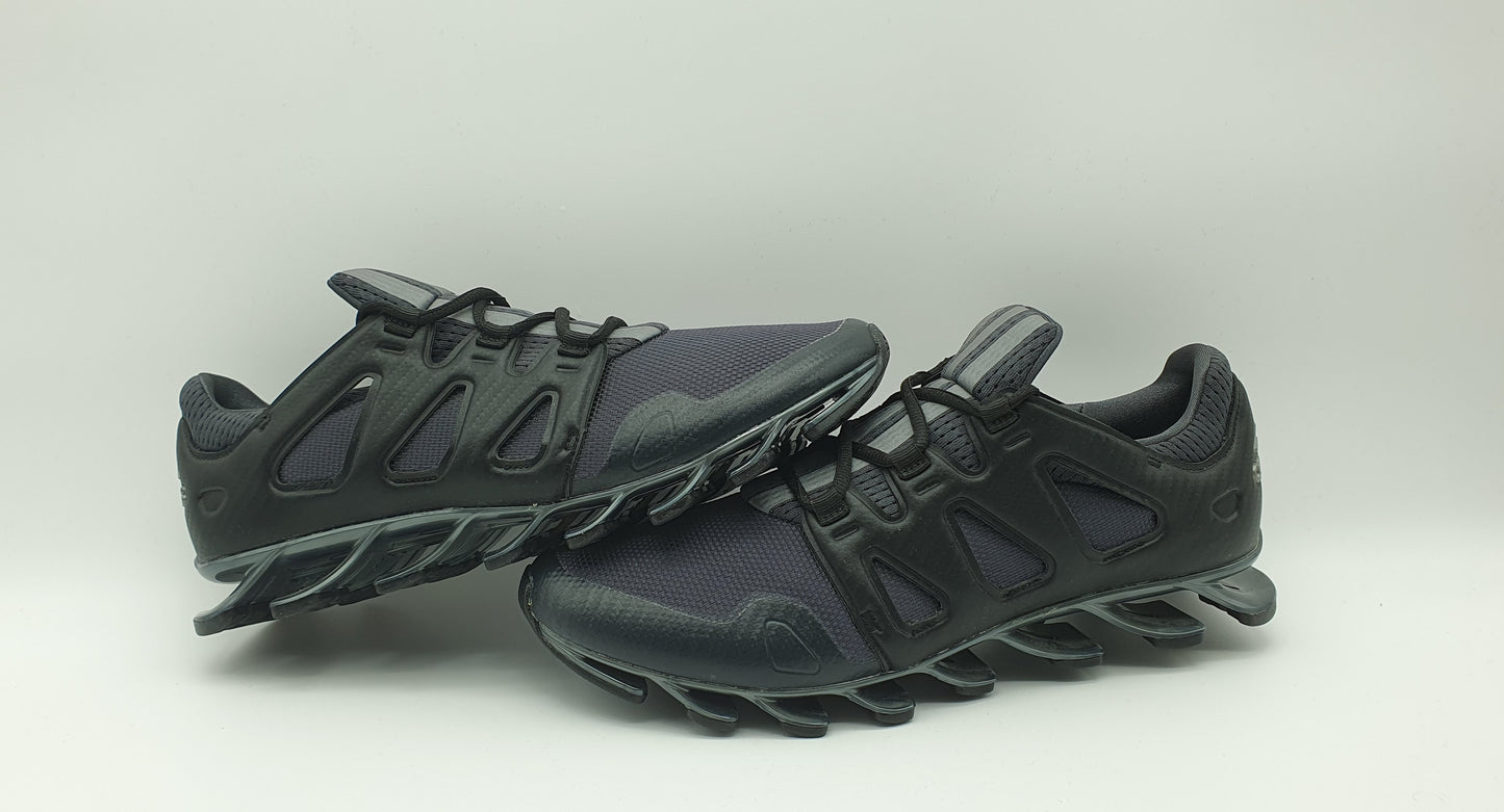 *LIKE NEW* 2015 Adidas Springblade black UK 10 / EUR 44 2/3