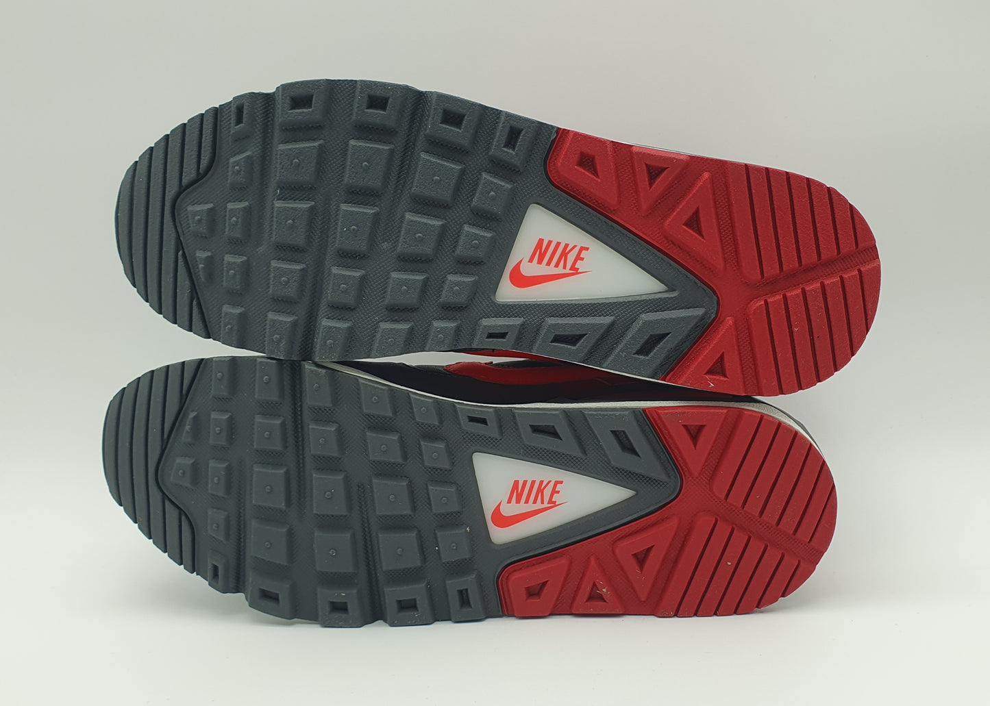 *NEW* 2019 Nike Air Max Command UK 7.5 / EUR 42
