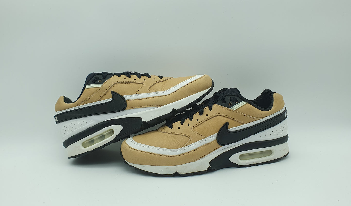 *TOP* 2016 Nike Air Classic BW Premium Vachetta Tan Gr. UK 8 / EUR 42,5