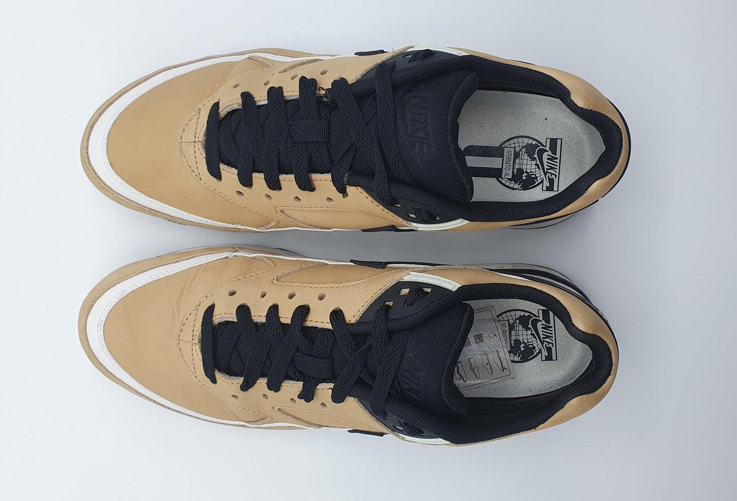 *TOP* 2016 Nike Air Classic BW Premium Vachetta Tan Gr. UK 8 / EUR 42,5