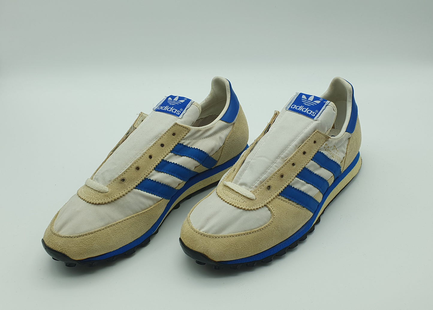 *Ungetragen* Vintage 1980er Adidas TRX Competition UK 8 / EUR 42
