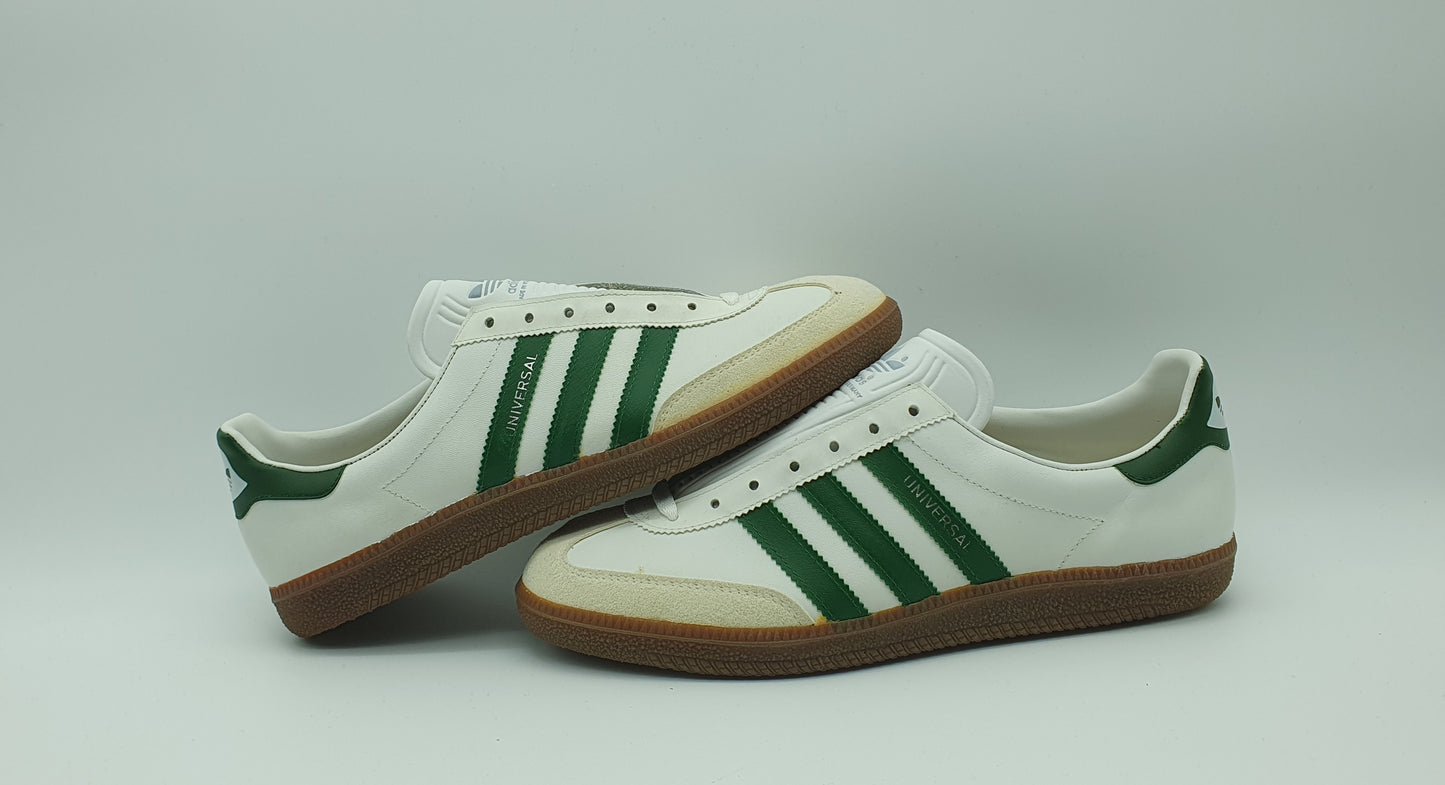 *BNIB* Vintage 1980s Adidas Universal green stripes UK 8.5 / EUR 42 2/3