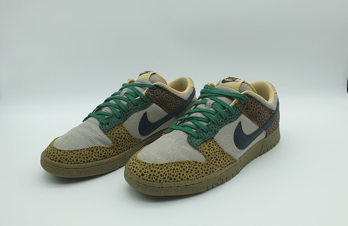 *VGC* 2022 Nike Dunk Low Safari 'Golden Moss' UK 9.5 / EUR 44.5