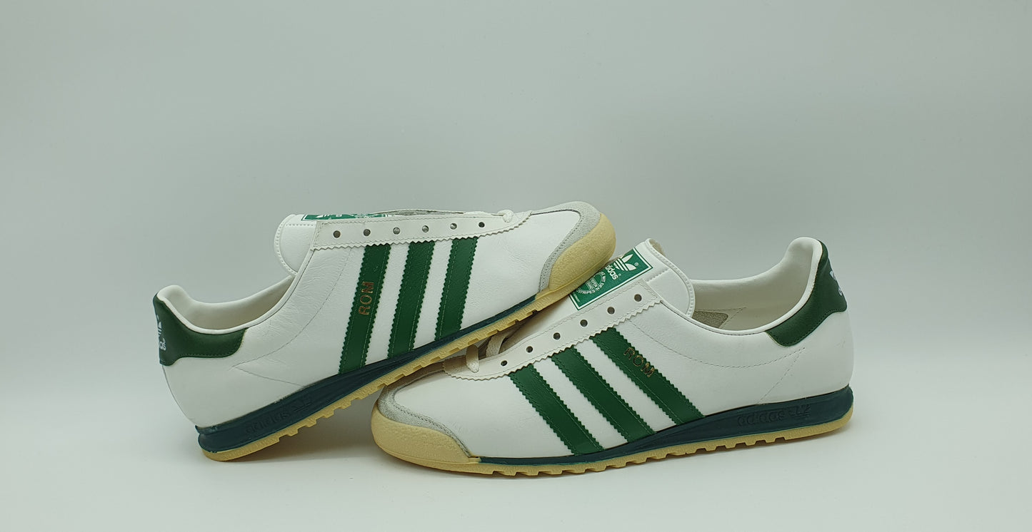 *NEU* Vintage 1980er Adidas Rom mit grünen Streifen UK 8 / EUR 42