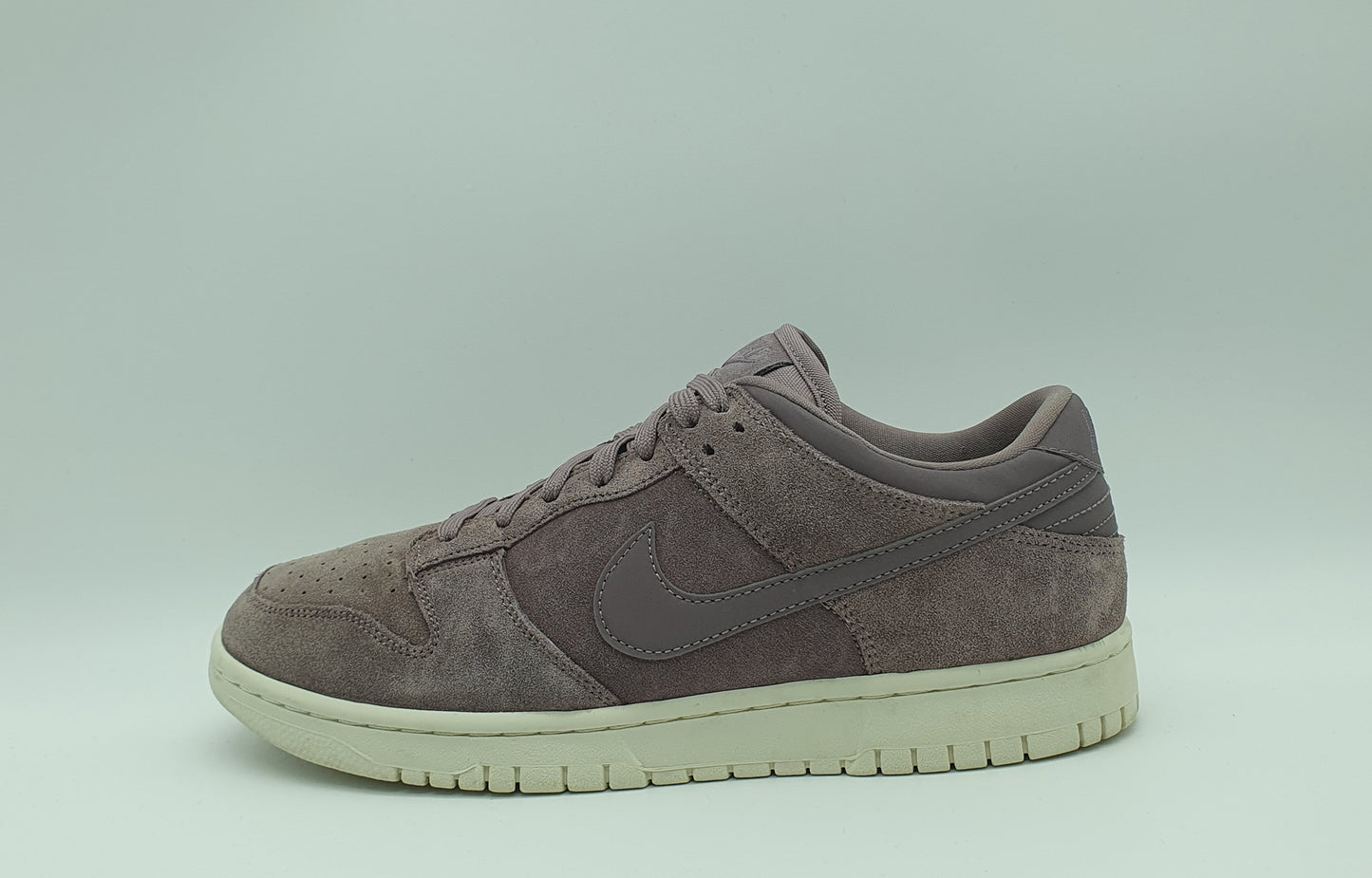 2017 Nike Dunk Low Premium 'Taupe Grey' UK 9 / EUR 44