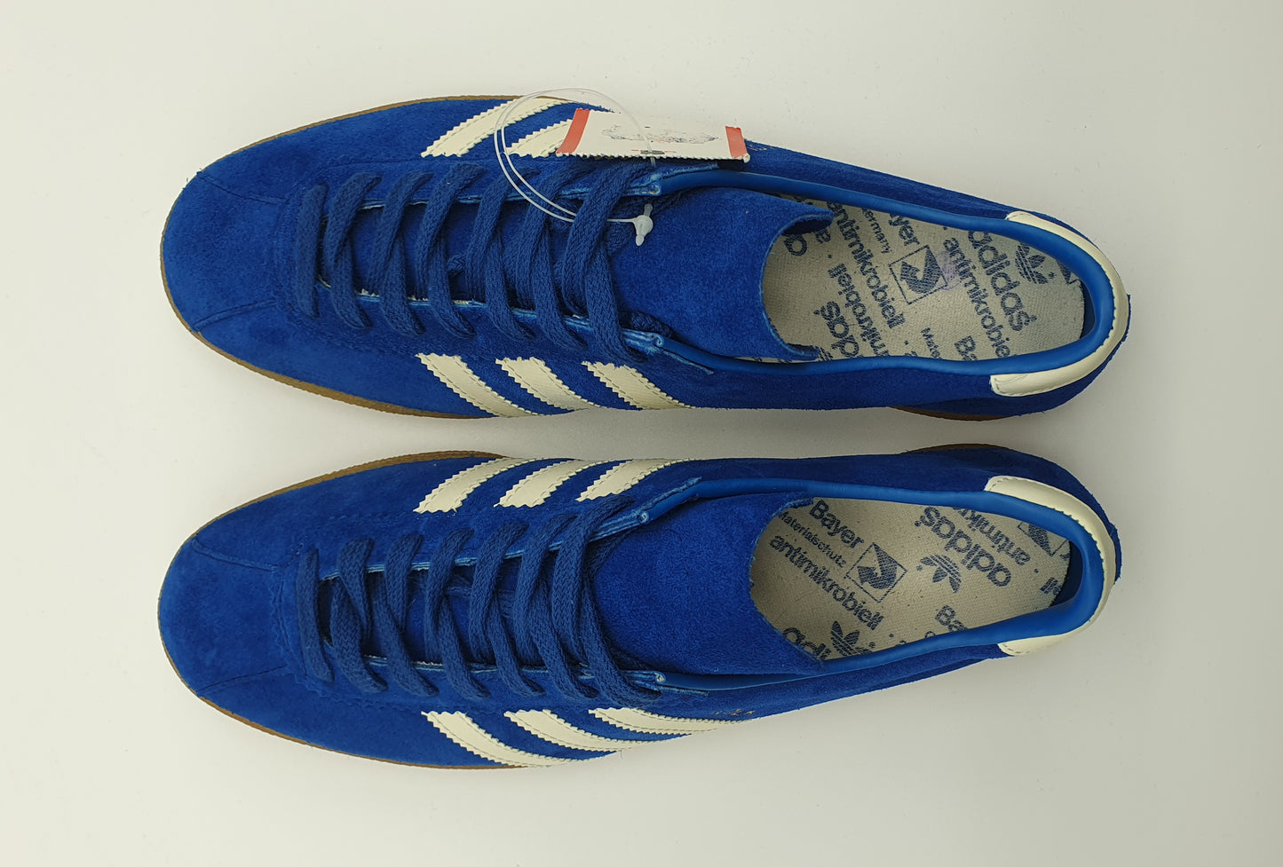 *NEW* Vintage 1970s / 1980s Adidas Cologne UK 9.5 / EUR 44