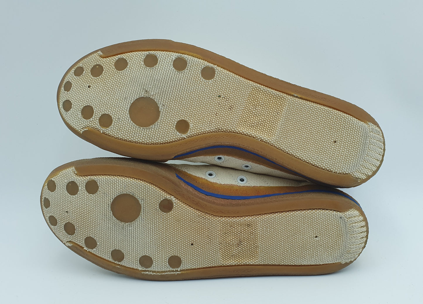Vintage 1980s Adidas Adicourt Indoor UK 8.5 / EUR 42 2/3