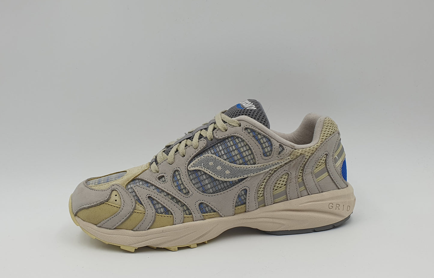 *WIE NEU* Saucony Grid Azura 2000 Sample Gr. UK 8 / EUR 42,5
