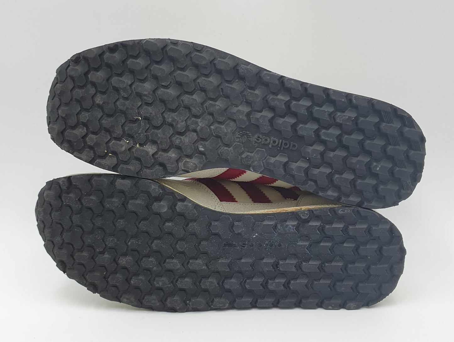 *VGC* Vintage 1980s Adidas Oregon UK 12 / EUR 47 1/3