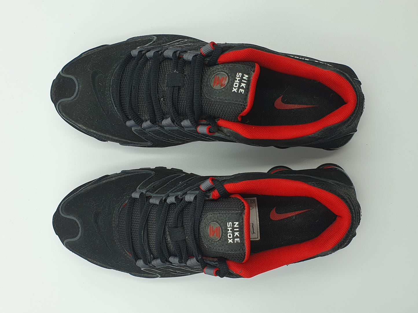 *VGC* 2012 Nike Shox NZ EU black / red UK 7.5 / EUR 42
