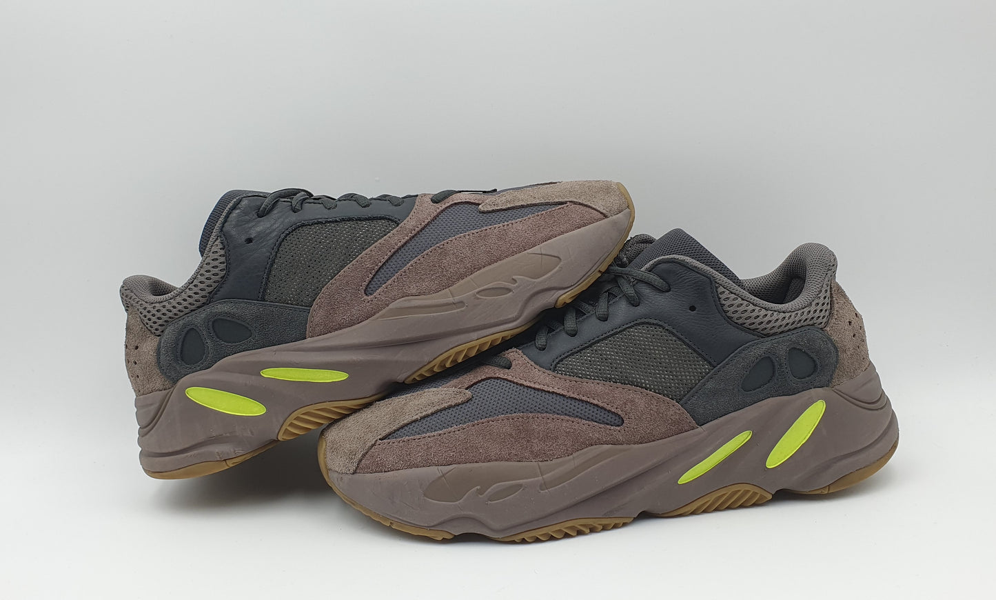 *TOP* 2018 Adidas Yeezy Boost 700 'Mauve' Gr. UK 12 / EUR 47 1/3