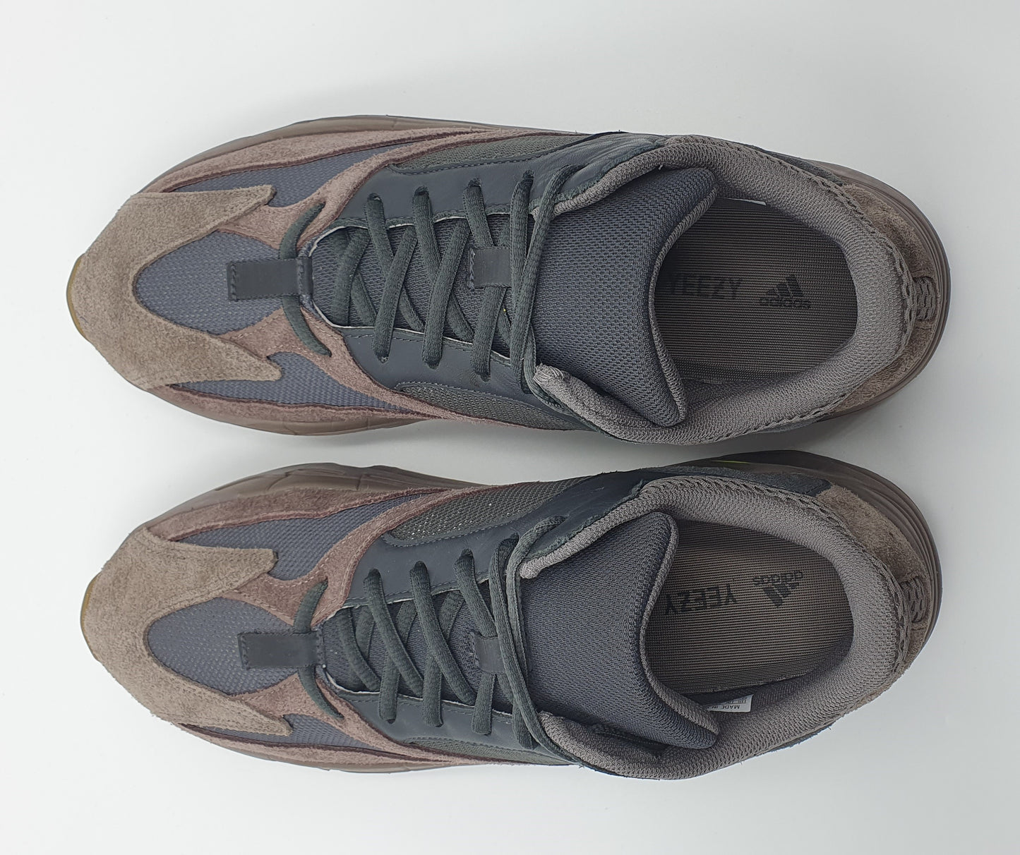 *TOP* 2018 Adidas Yeezy Boost 700 'Mauve' Gr. UK 12 / EUR 47 1/3