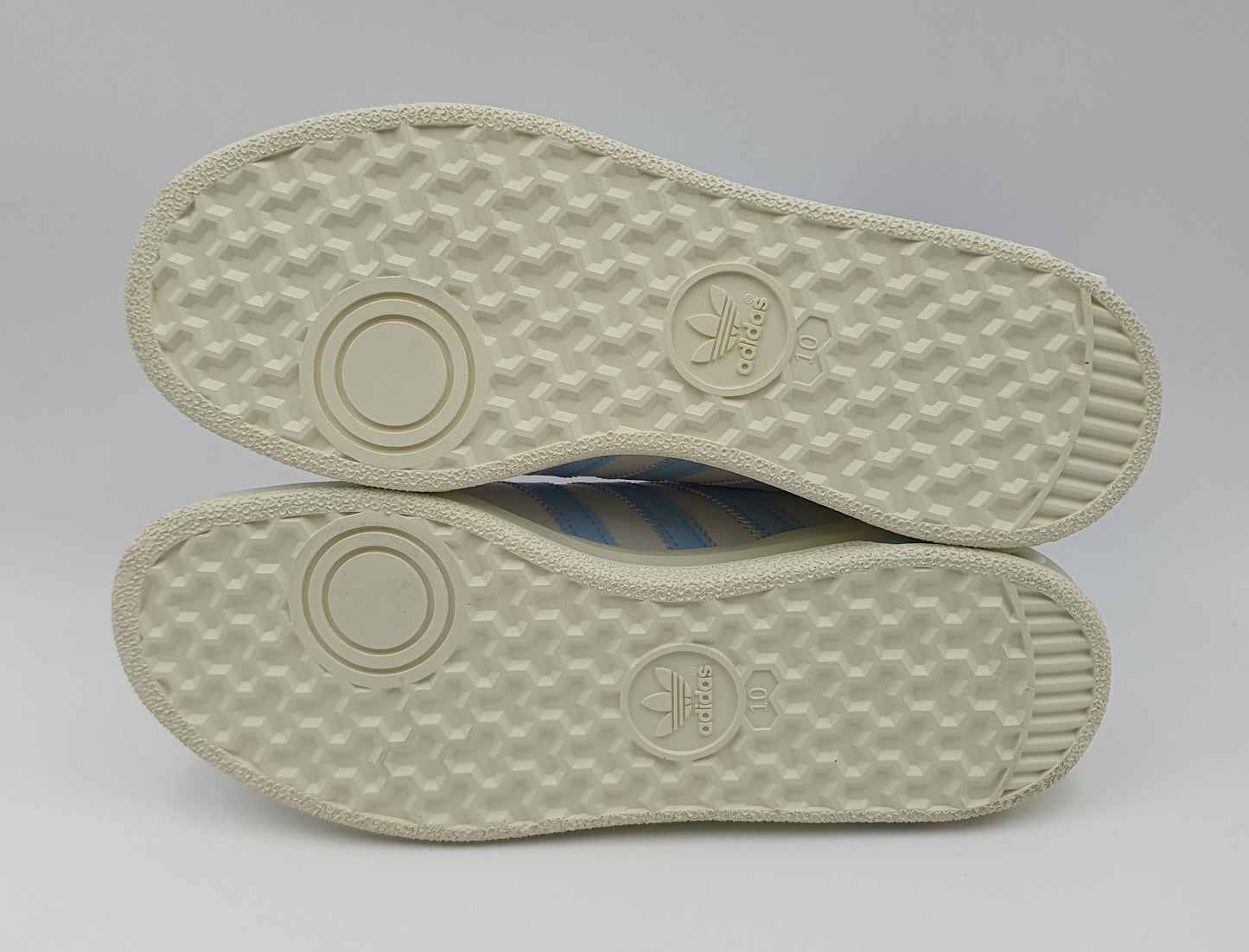 *NEU* 2022 Adidas CLMBA Columbia Retro Gr. UK 10 / EUR 44 2/3