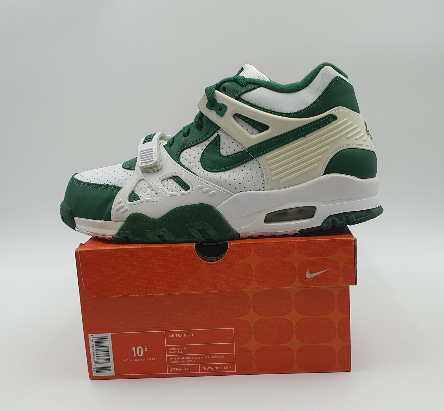 *BNIB* 2003 Nike Air Trainer 3 'Celtic' UK 9.5 / EUR 44.5