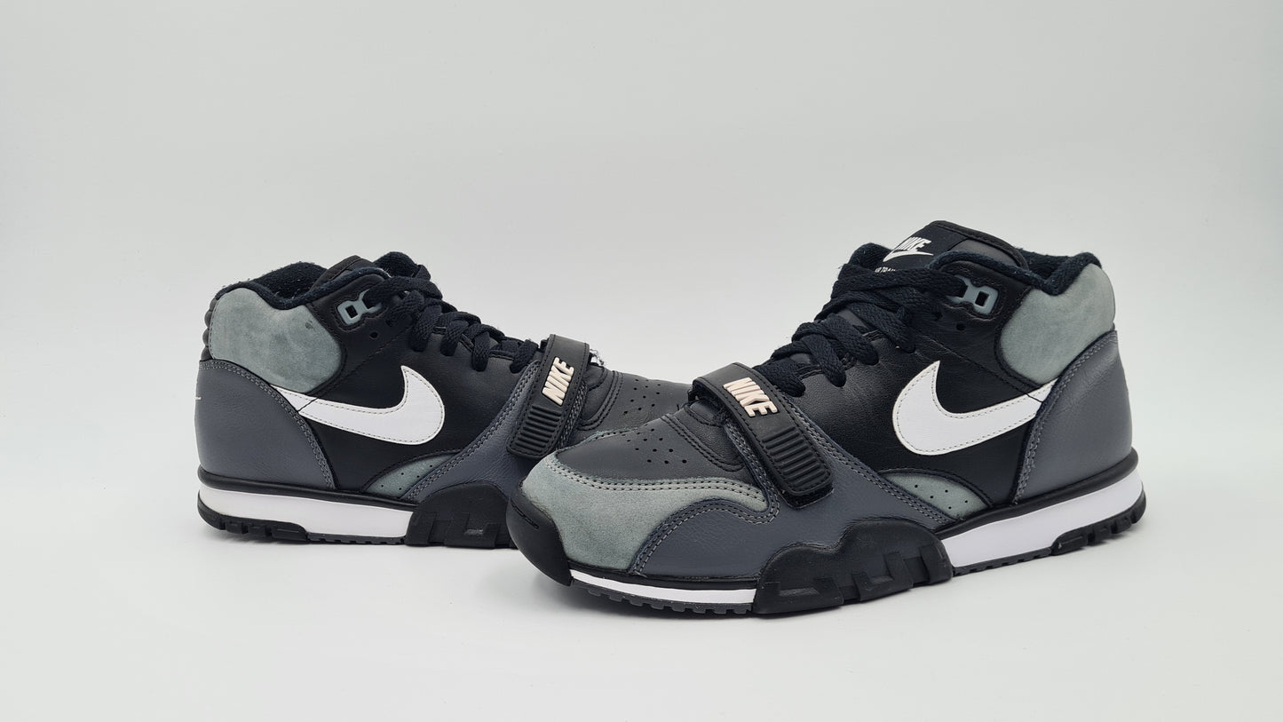 *VGC* 2022 Nike Air Trainer 1 Black UK 7 / EUR 41