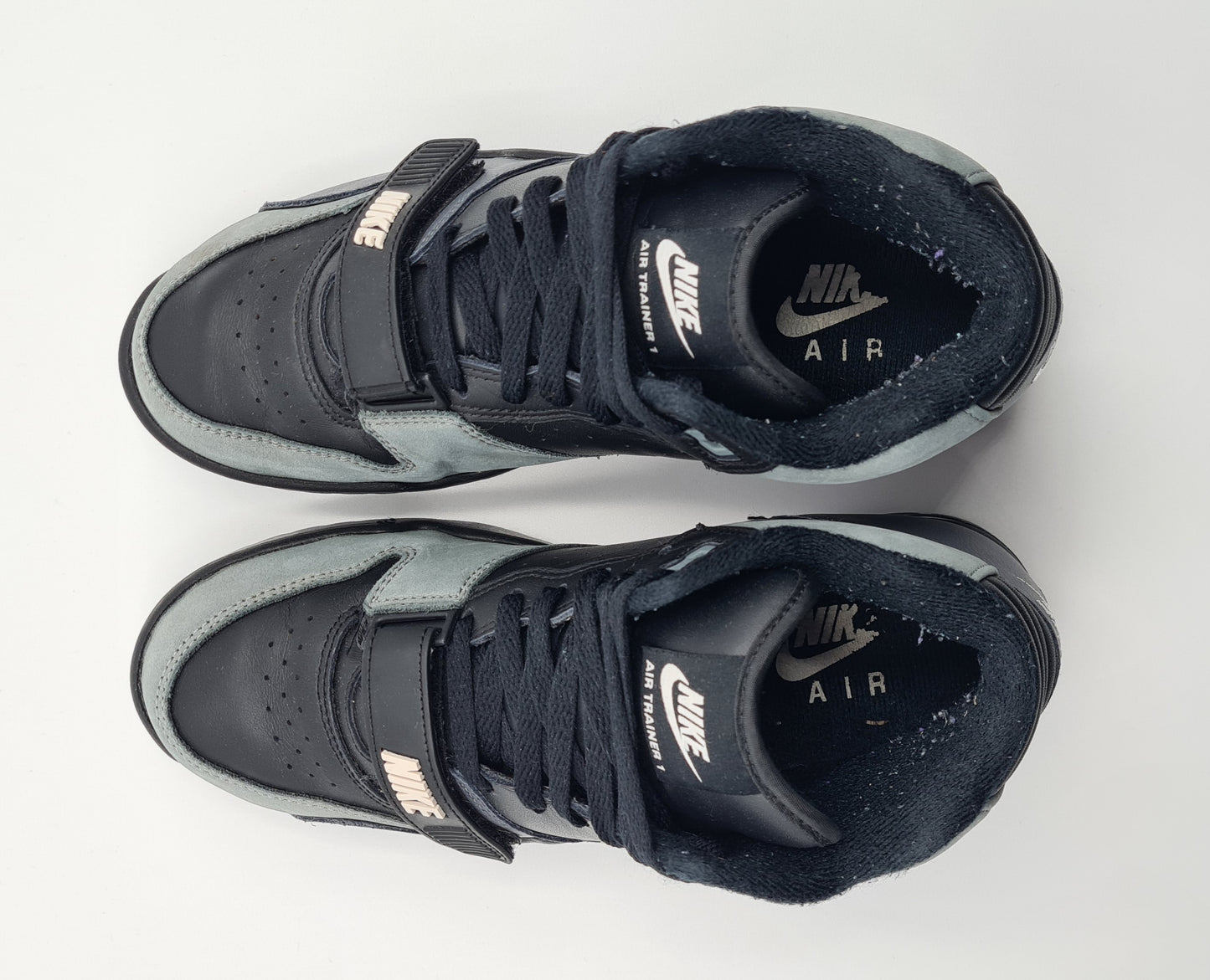 *VGC* 2022 Nike Air Trainer 1 Black UK 7 / EUR 41