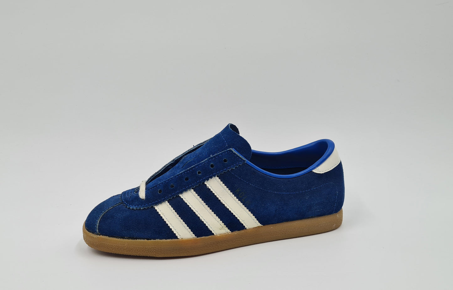 *NEW* Vintage 1970s / 1980s Adidas Cologne UK 6.5 / EUR 40