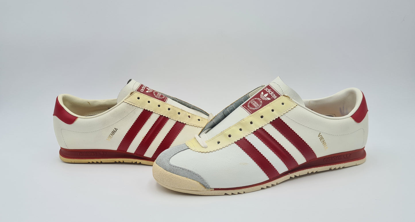 *NEU* Vintage 1970er Adidas Vienna Yugoslavia UK 11 / EUR 46
