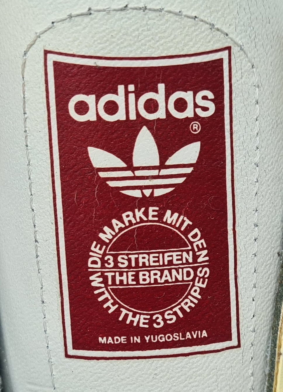 *NEU* Vintage 1970er Adidas Vienna Yugoslavia UK 11 / EUR 46