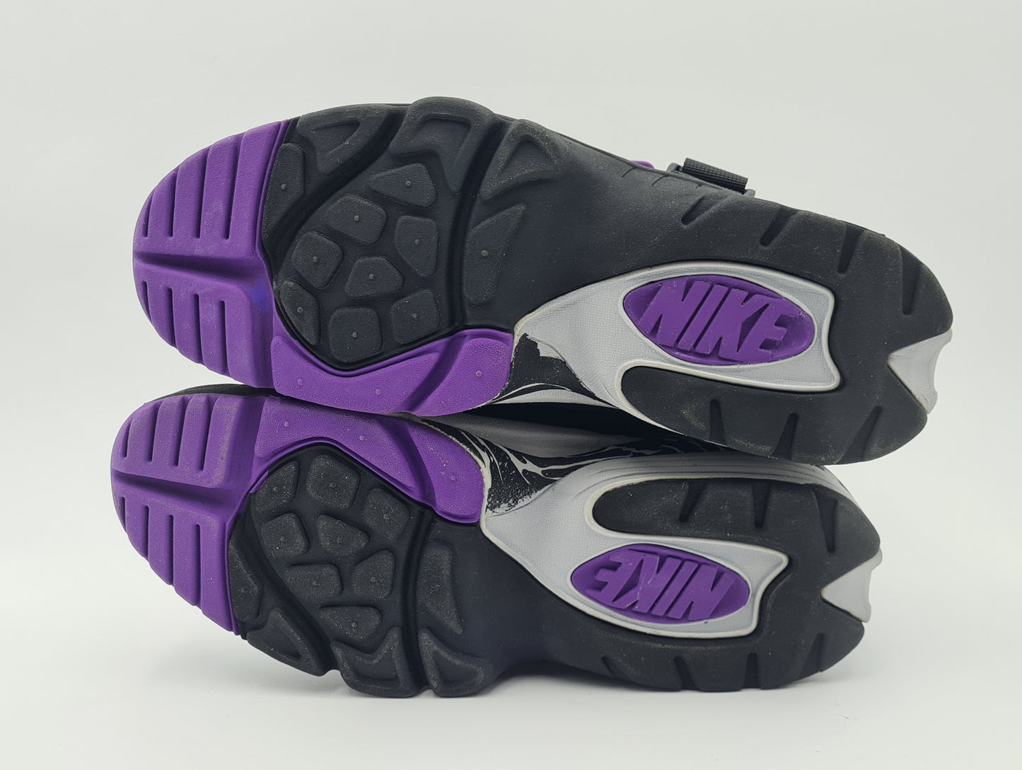 *NEU* Vintage 1993 Nike Air Carnivore UK 10 / EUR 45