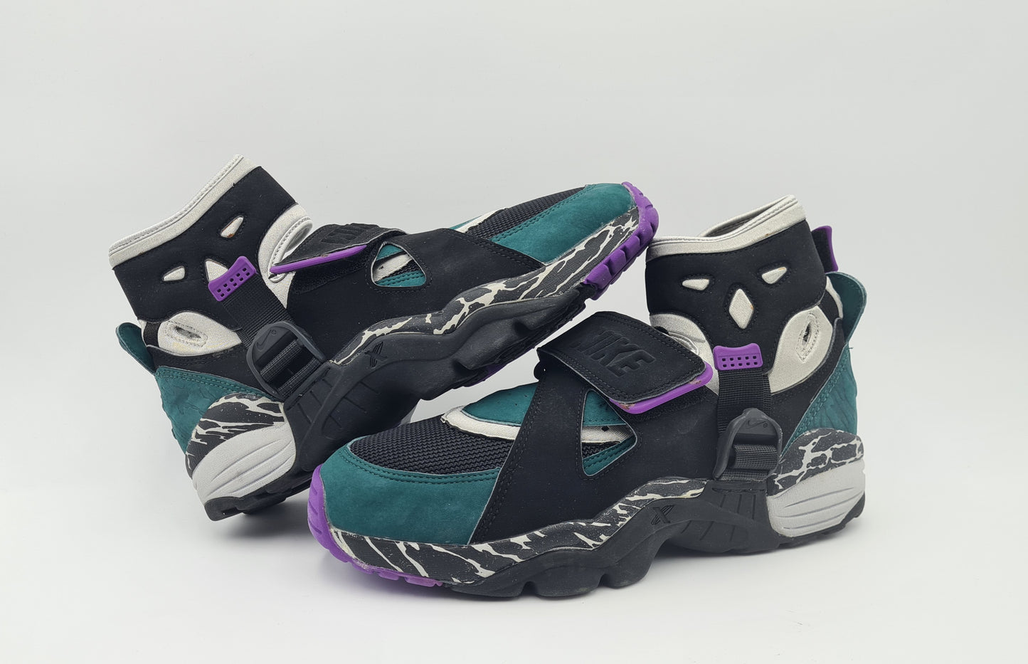 *NEU* Vintage 1993 Nike Air Carnivore UK 10 / EUR 45