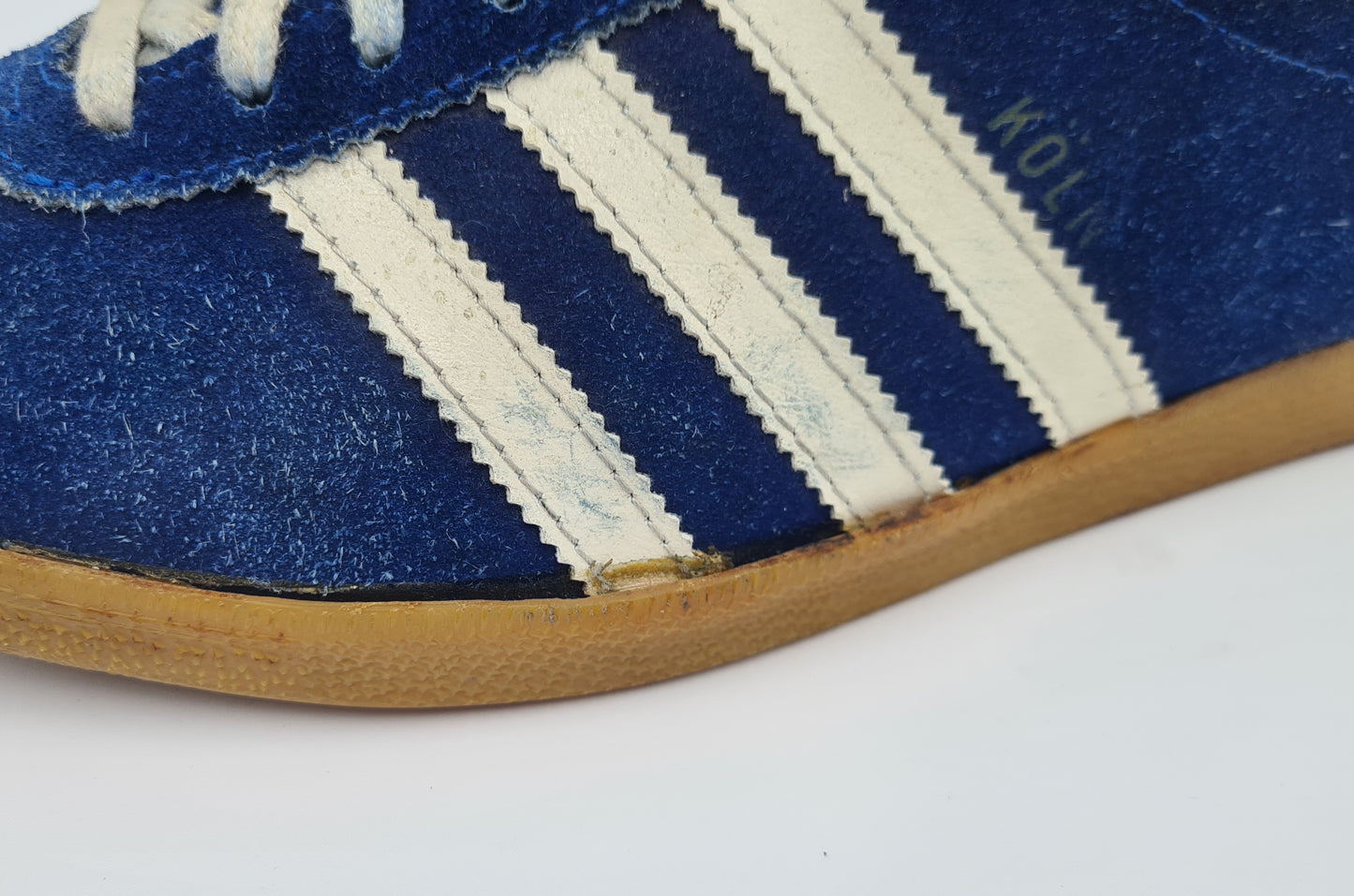 Vintage 1970s / 1980s Adidas Koln UK 10 / EUR 44 2/3