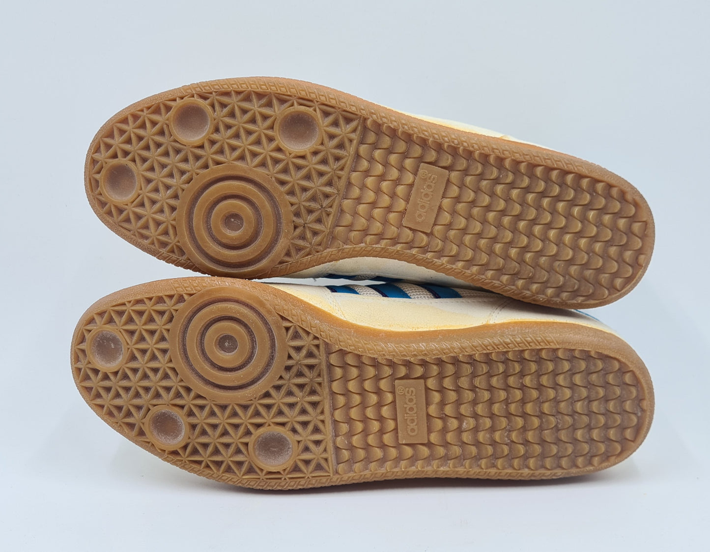*LIKE NEW* Vintage 1989 Adidas Hallen Handball Indoor UK 9,5 / EUR 44