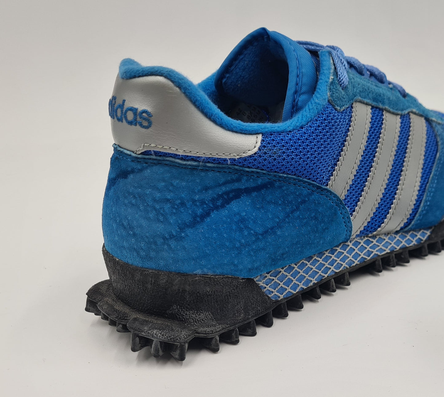 *NEW* Vintage 1996 Adidas Marathon TR Blue UK 8 / EUR 42