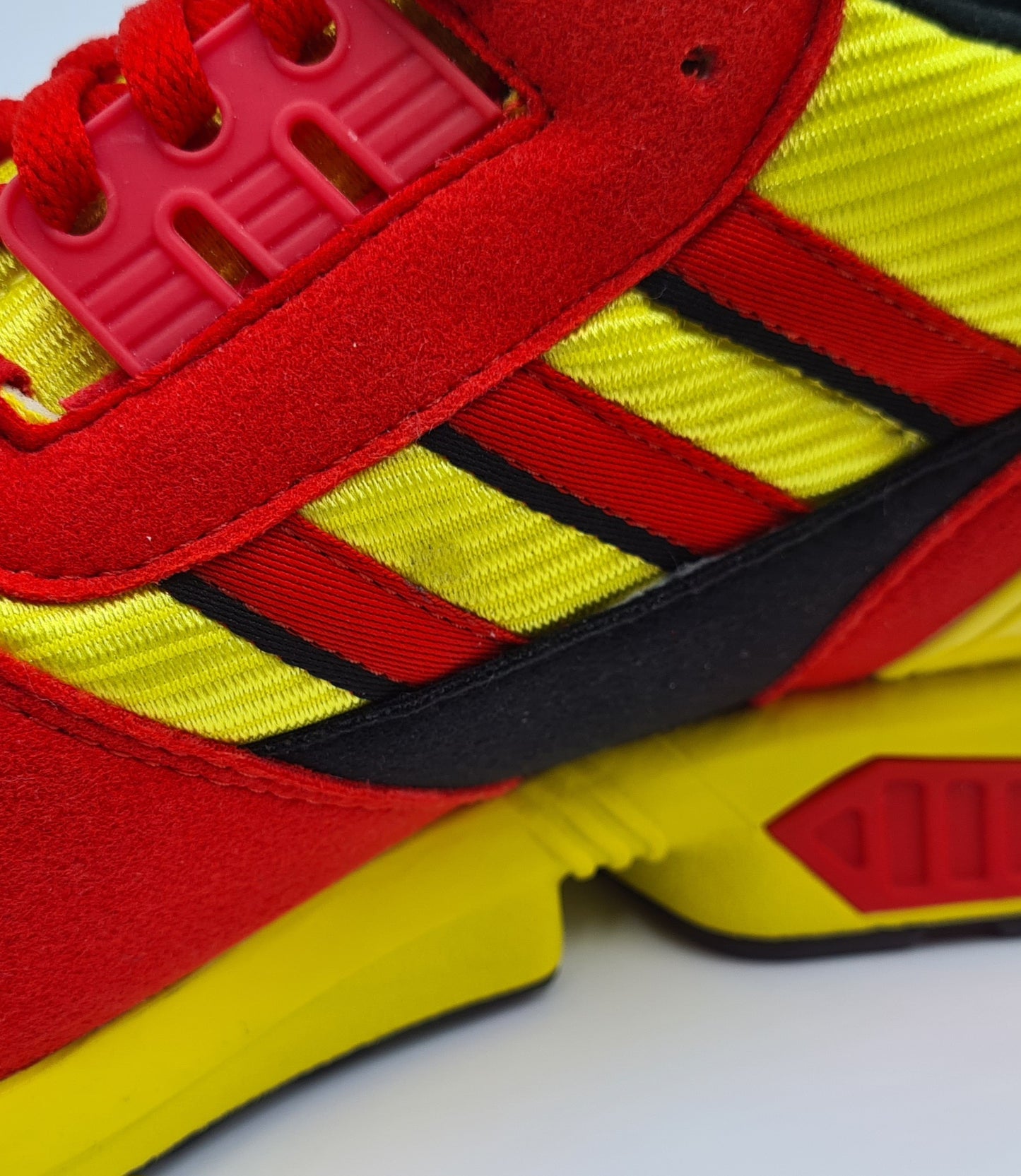*NEW* 2022 Adidas ZX 8000 'Germany' size UK 11.5 / EUR 46 2/3
