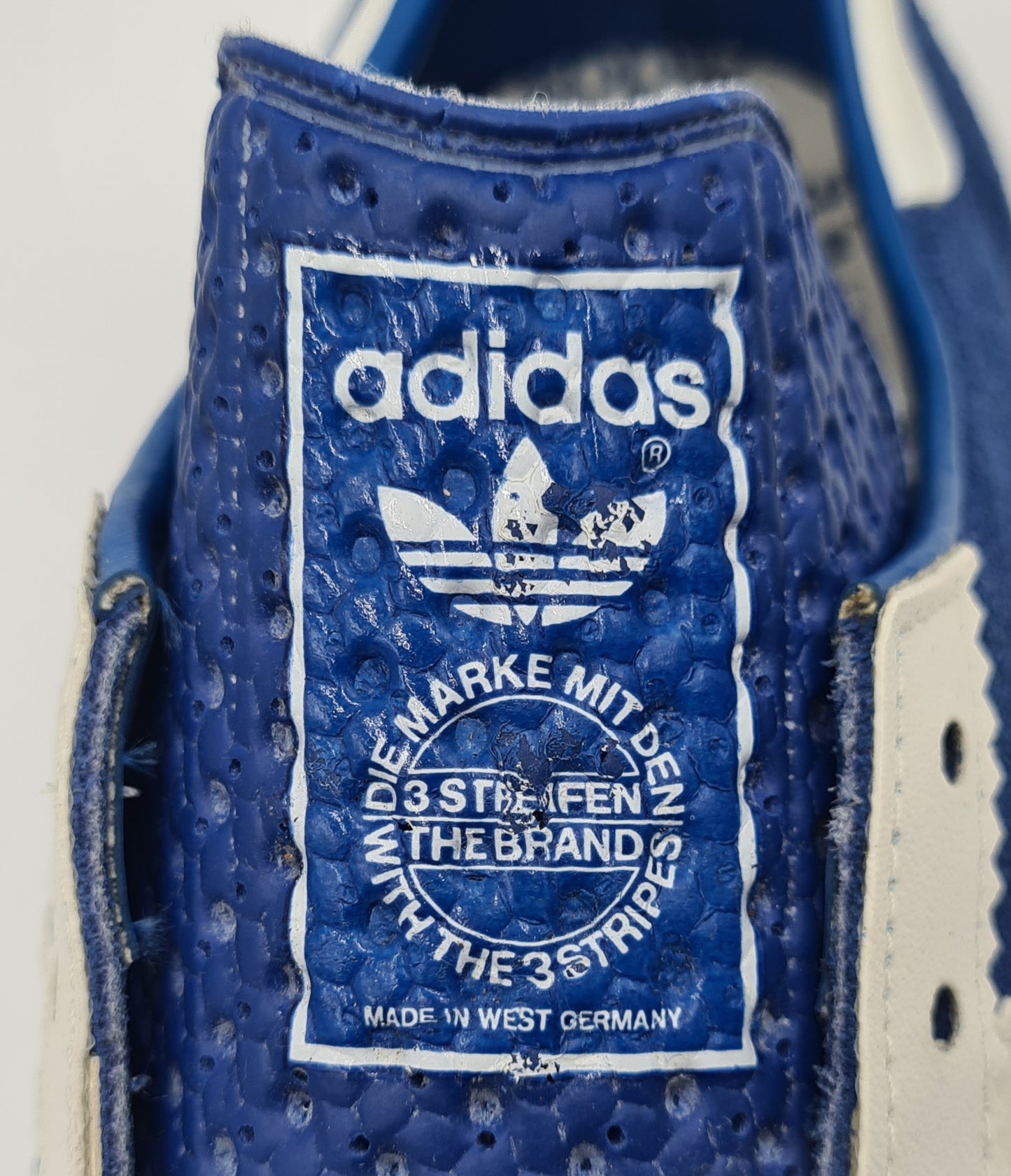 *NEU* Vintage 1980er Adidas Athen West Germany UK 9 / EUR 43 1/3