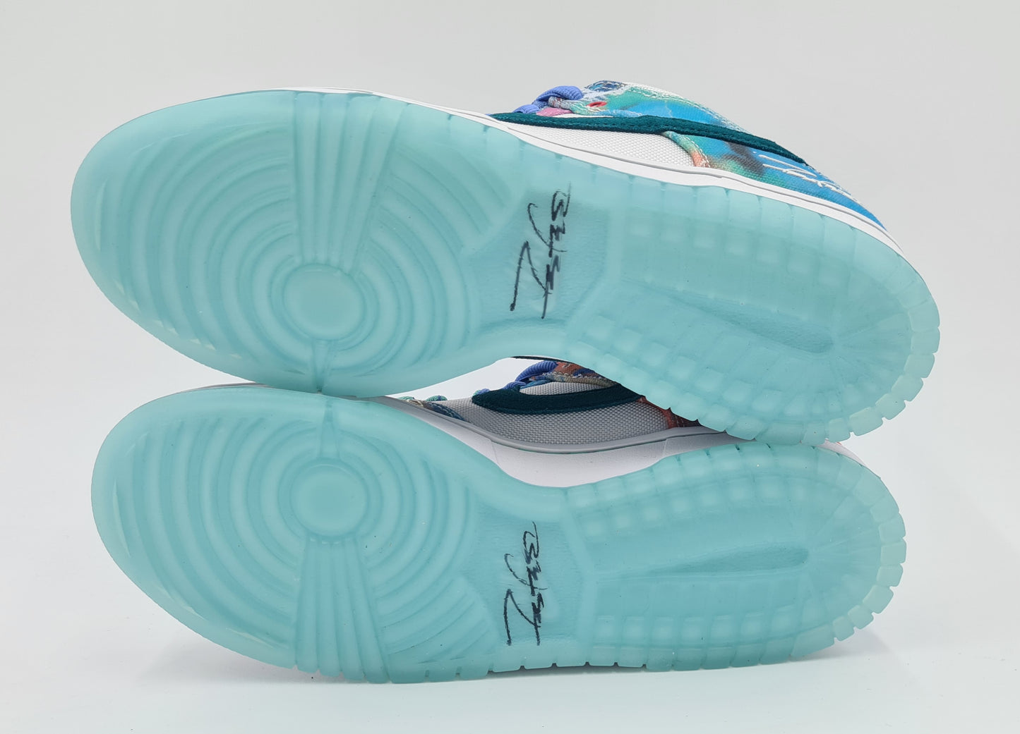 *BNIB* Nike SB Dunk Low X Futura Laboratories Bleached Aqua Size UK 6.5 / EUR 40.5