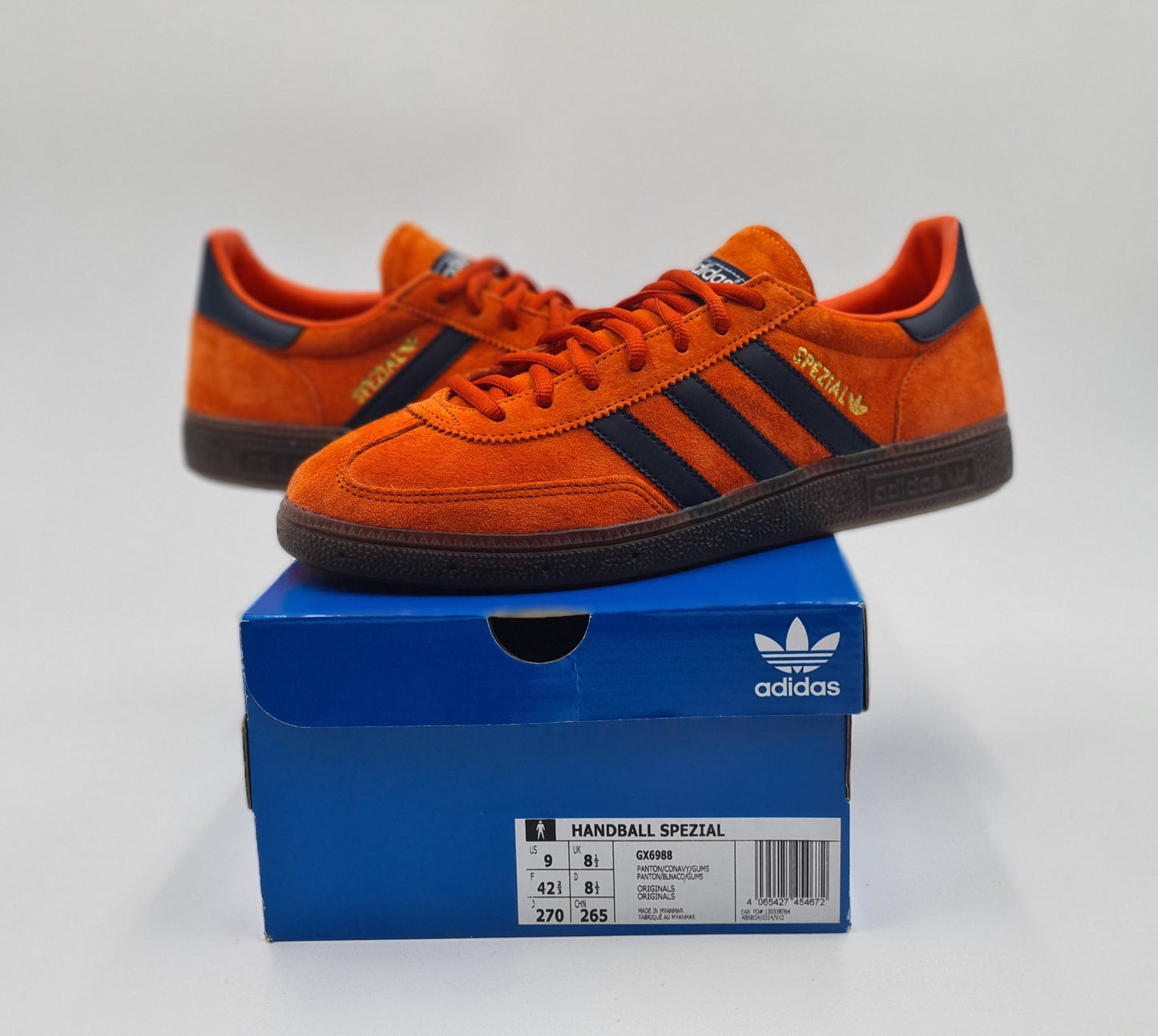 *LIKE NEW* 2022 Adidas Handball Spezial Orange UK 8.5 / EUR 42 2/3