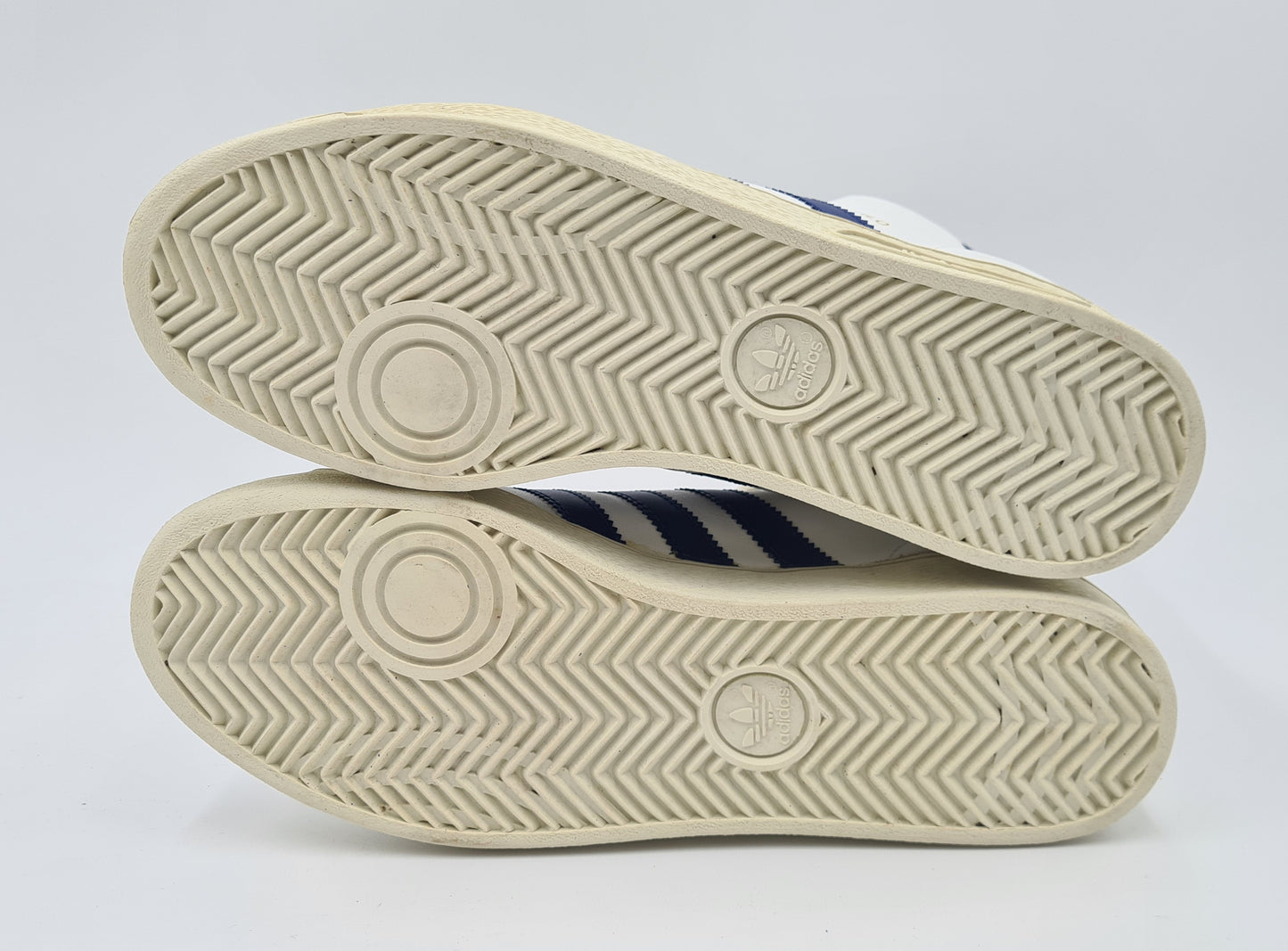 *LIKE NEW* Vintage 1980s Adidas Monte Carlo UK 10 / EUR 44 2/3