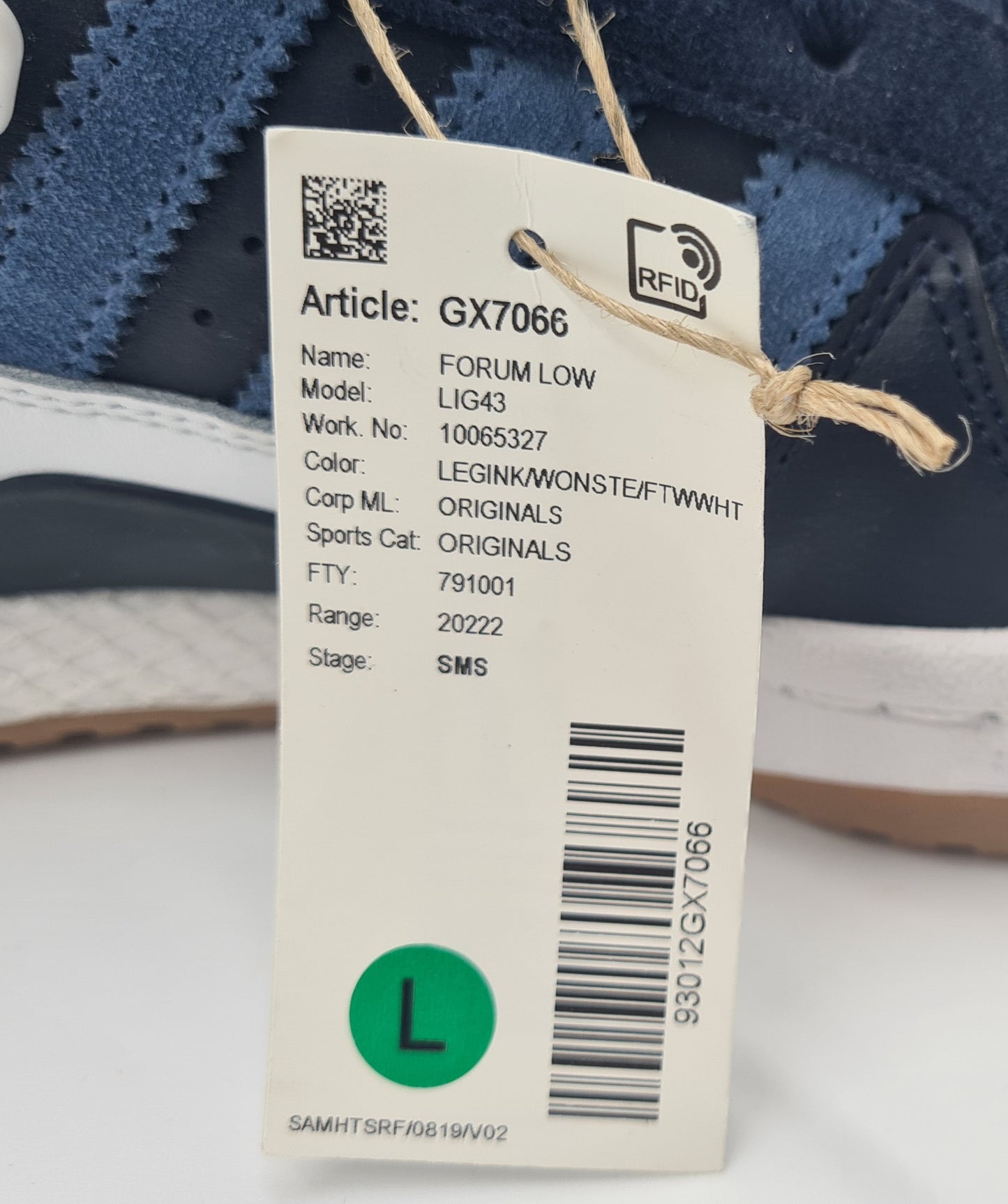 *NEW* 2021 Adidas Forum Low Sample UK 8.5 / EUR 42 2/3