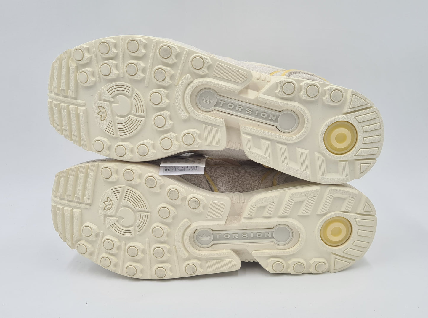 *NEW* 2022 Adidas ZX 8000 Cozy size UK 9 / EUR 43 1/3