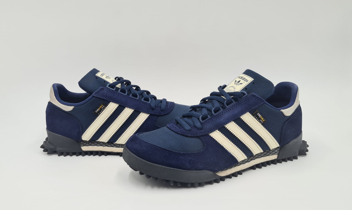 *WIE NEU* 2023 Adidas Marathon TR Cordura Blau UK 9 / EUR 43 1/3