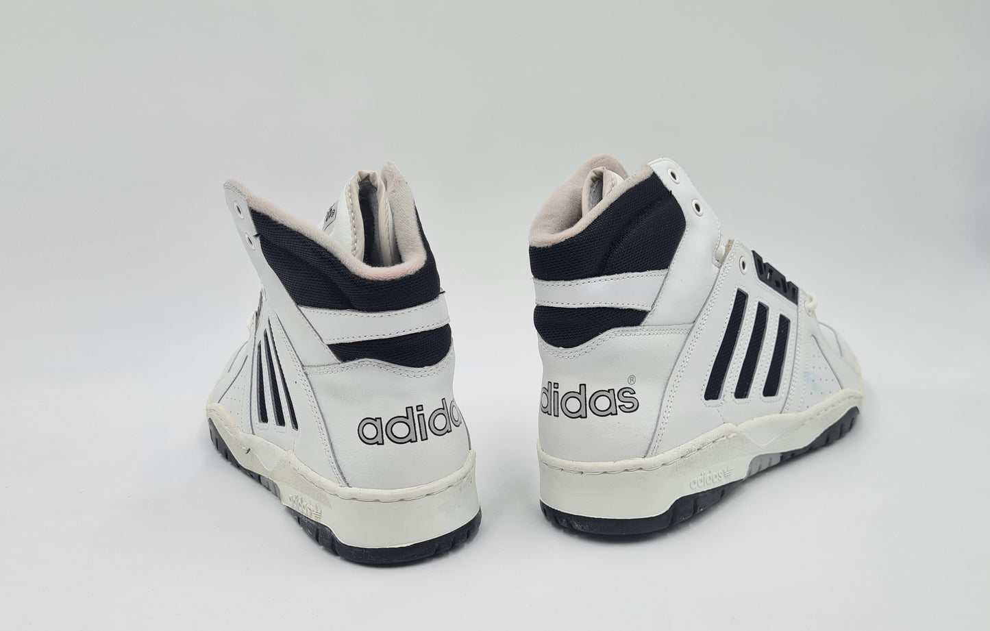 *BNIB* Vintage 1980s Adidas Association Hi UK 8 / EUR 42