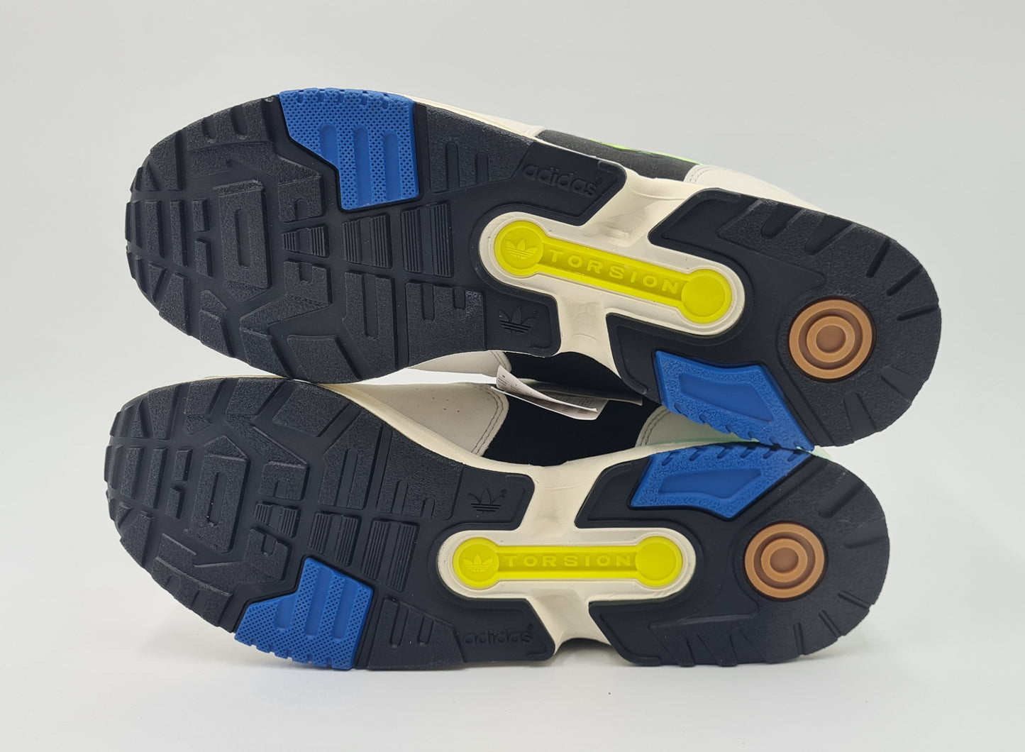 *NEW* 2018 Adidas ZX 4000 size UK 9 / EUR 43 1/3