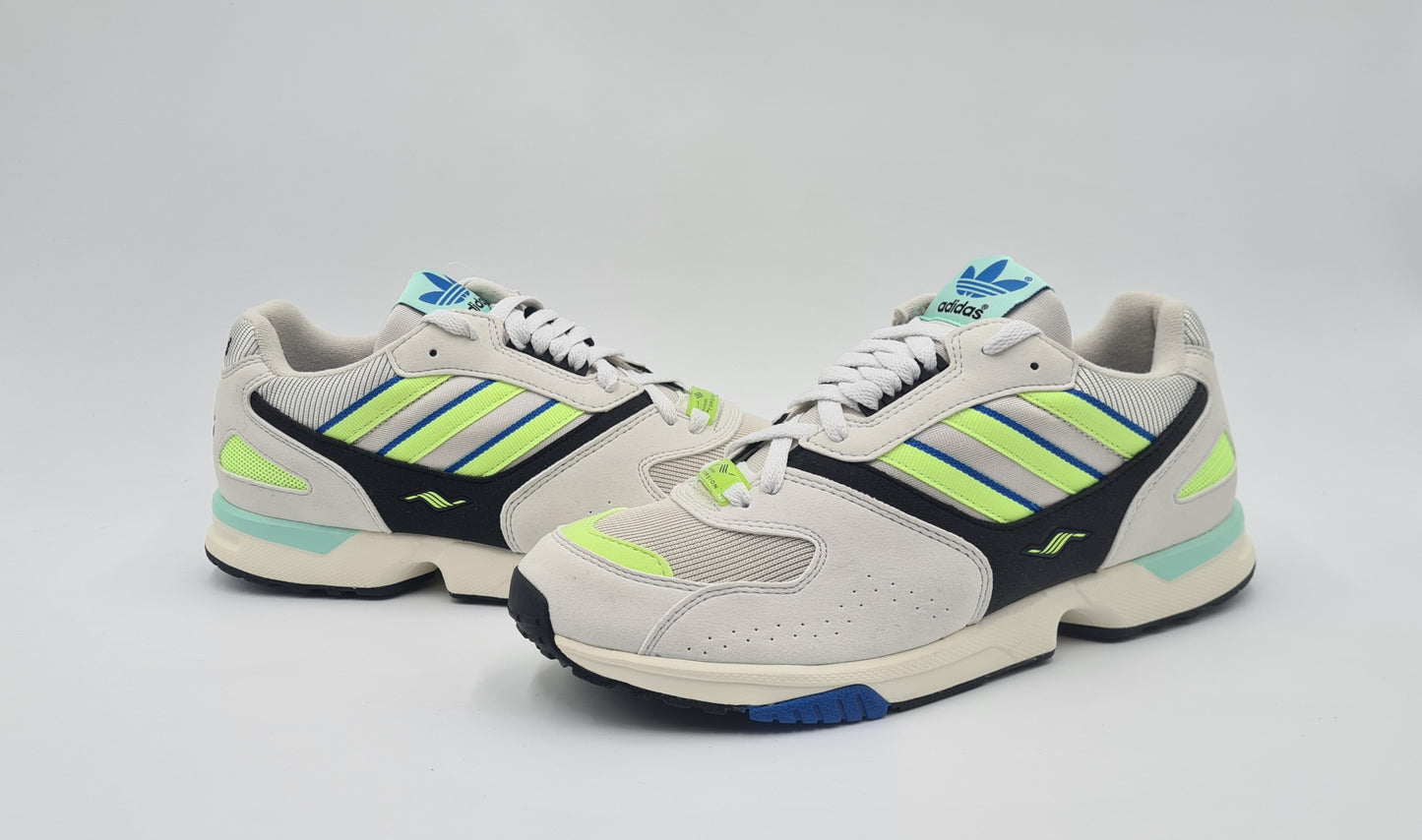 *NEW* 2018 Adidas ZX 4000 size UK 9 / EUR 43 1/3
