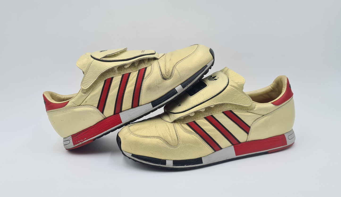 2003 Adidas Micropacer Gold Gr. UK 9,5 / EUR 44