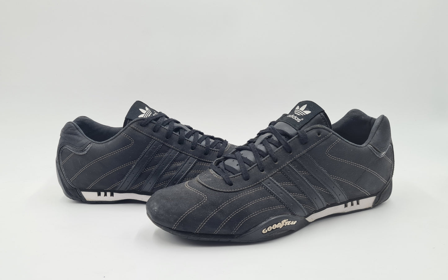 *TOP* 2011 Adidas Adi Racer Low Good Year Schwarz Gr. UK 11 / EUR 46