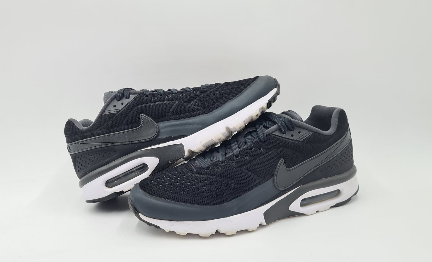 2016 Nike Air Classic BW Ultra SE Schwarz Gr. UK 8 / EUR 42,5