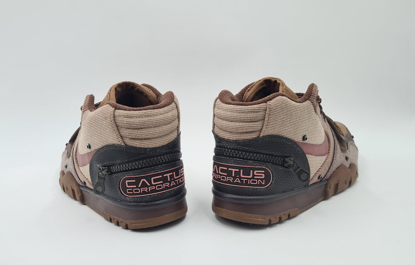 *TOP* 2021 Nike Air Trainer 1 Travis Scott 'Wheat' Gr. UK 9 / EUR 44