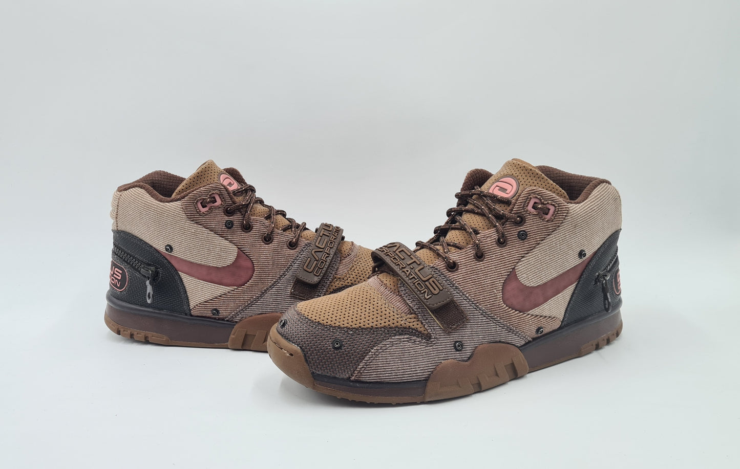 *TOP* 2021 Nike Air Trainer 1 Travis Scott 'Wheat' Gr. UK 9 / EUR 44