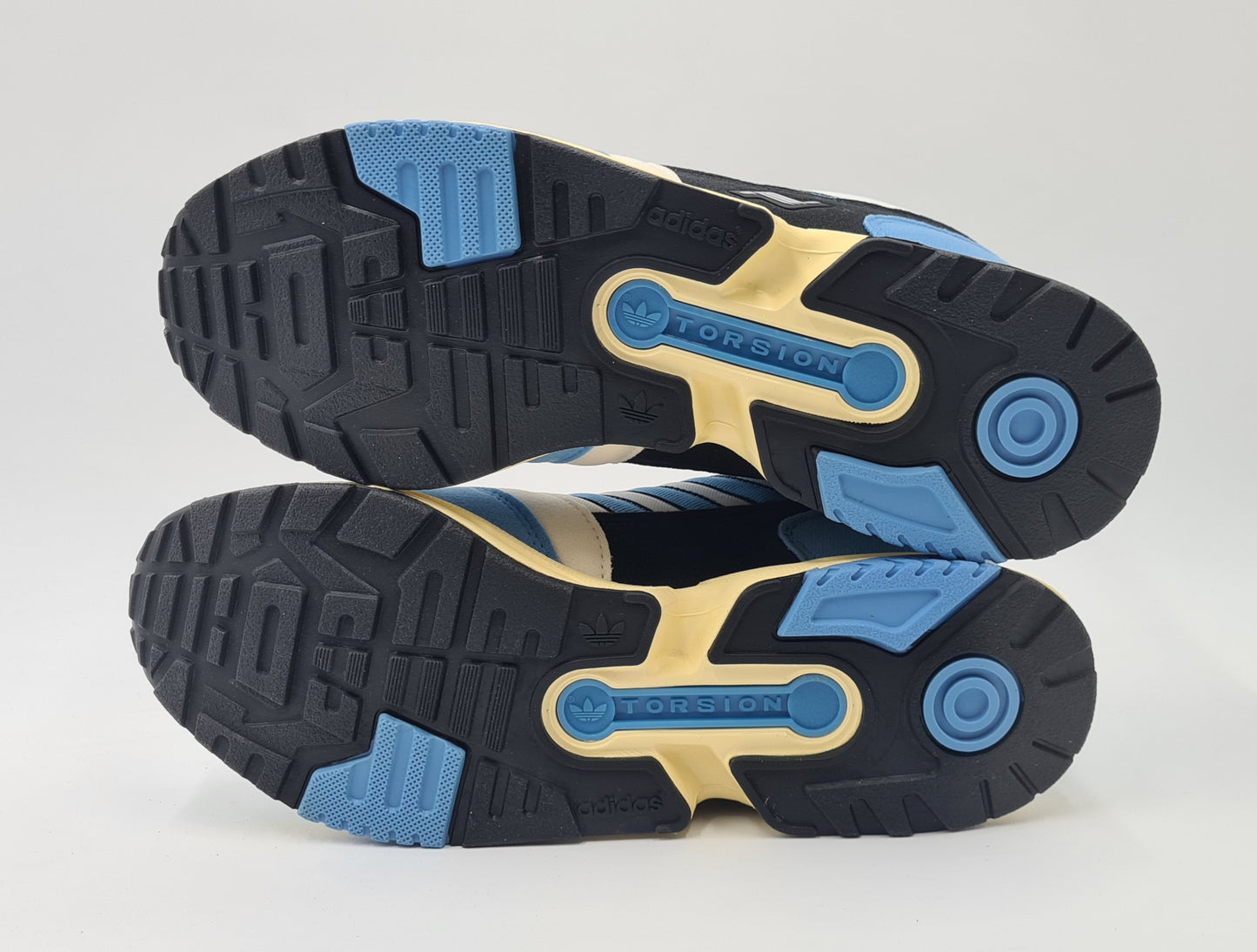 *BNIB* 2021 Adidas ZX 1000 C Italy UK 8 / EUR 42