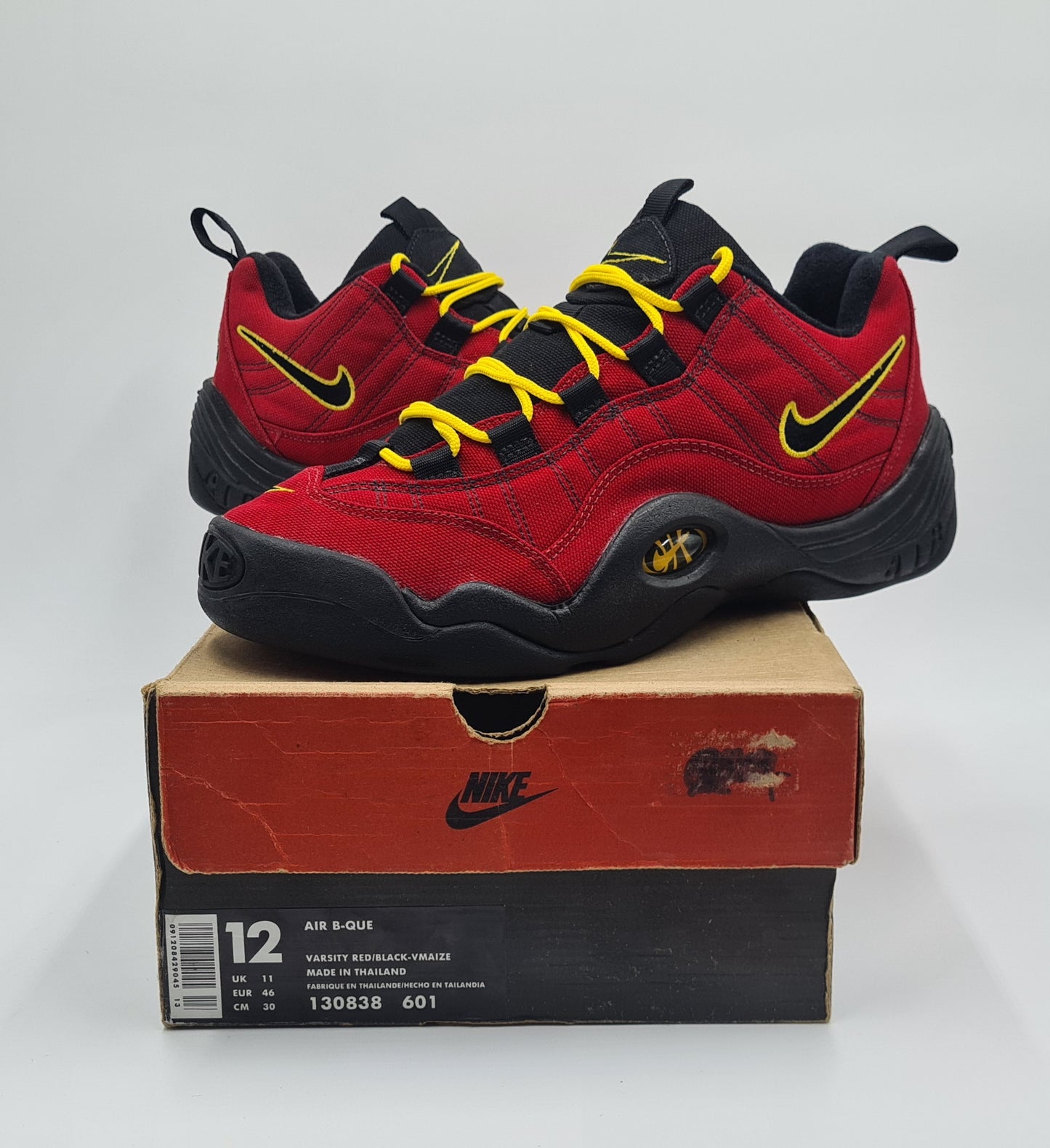 *NEU* Vintage 1996 Nike Air B-Que UK 11 / EUR 46